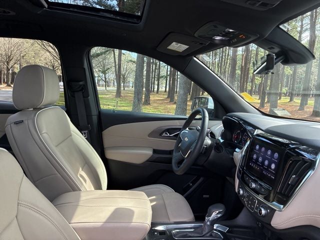 2023 Chevrolet Traverse Premier