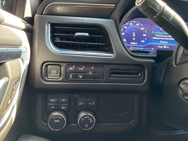 2023 Chevrolet Suburban RST