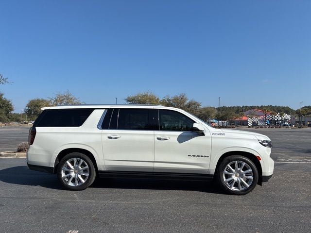 2024 Chevrolet Suburban High Country