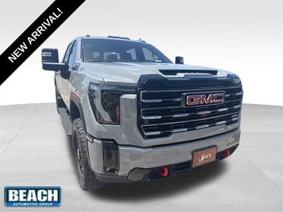 2025 GMC Sierra 2500HD AT4