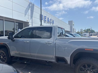2025 GMC Sierra 2500HD AT4