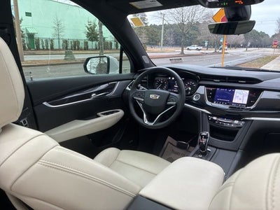 2025 Cadillac XT6 Sport