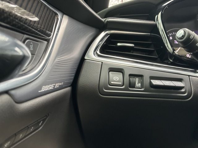 2025 Cadillac XT6 Sport