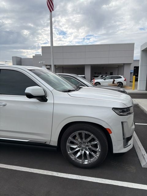 2022 Cadillac Escalade Premium Luxury Platinum