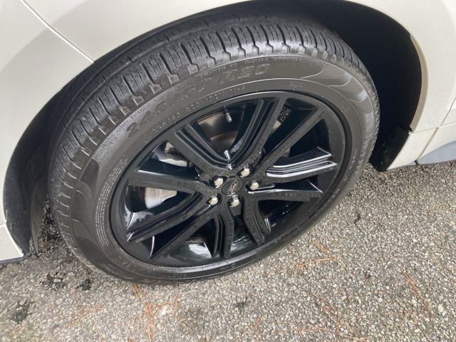 2024 Ford Edge ST Line