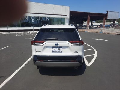2024 Toyota RAV4 Hybrid SE