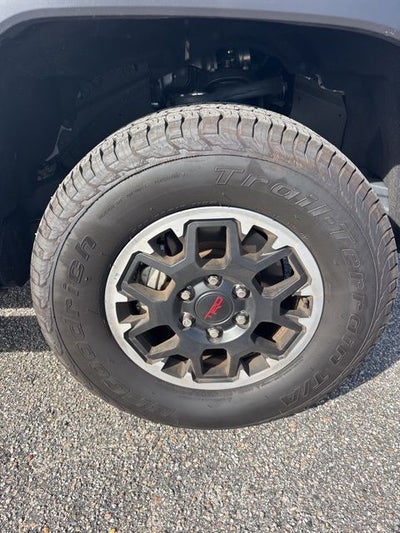 2025 Toyota Tacoma TRD Off-Road