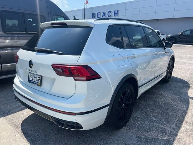 2022 Volkswagen Tiguan 2.0T SE R-Line Black