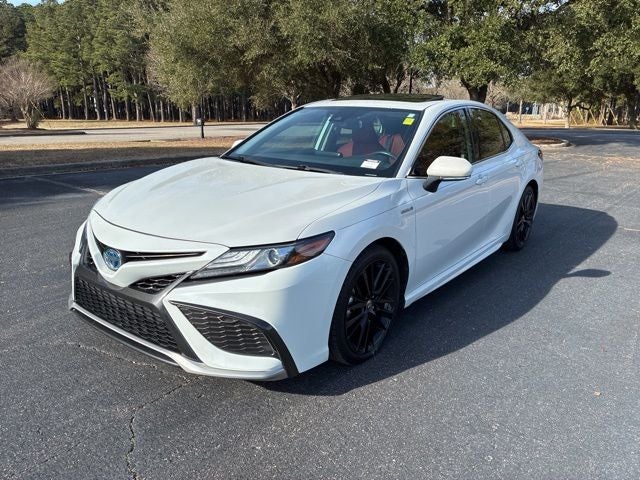 2021 Toyota Camry Hybrid XSE