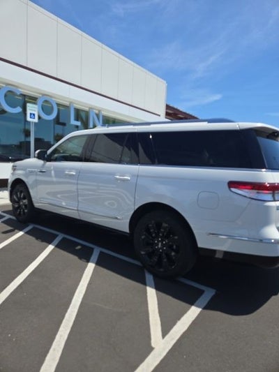 2024 Lincoln Navigator L Reserve