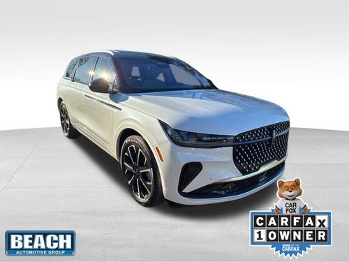 2024 Lincoln Nautilus Reserve