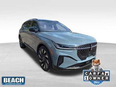 2025 Lincoln Nautilus Reserve