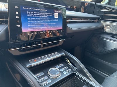 2025 Lincoln Nautilus Reserve