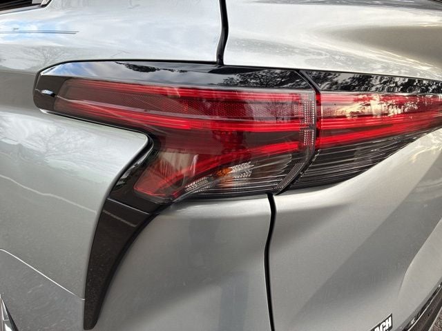 2021 Toyota Sienna Platinum 7 Passenger