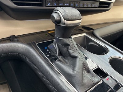 2021 Toyota Sienna Platinum 7 Passenger
