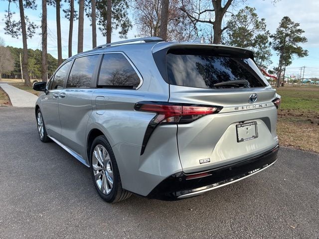 2021 Toyota Sienna Platinum 7 Passenger