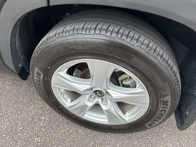 2024 Toyota Highlander Base