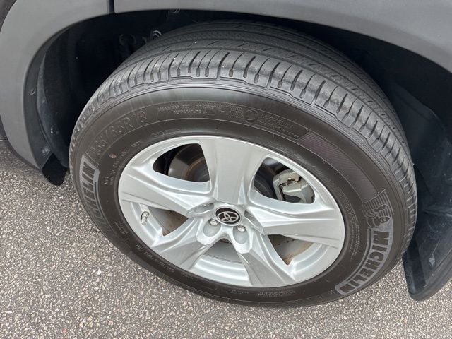 2024 Toyota Highlander Base