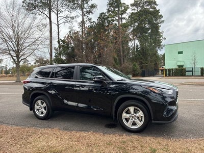 2024 Toyota Highlander Base