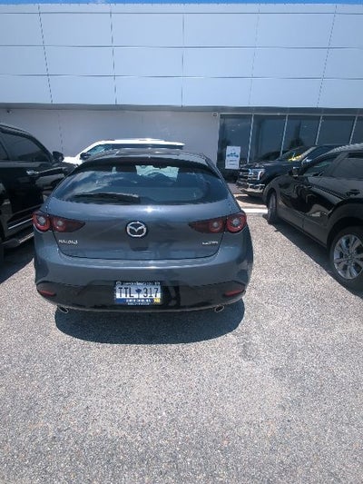 2022 Mazda Mazda3 Carbon Edition