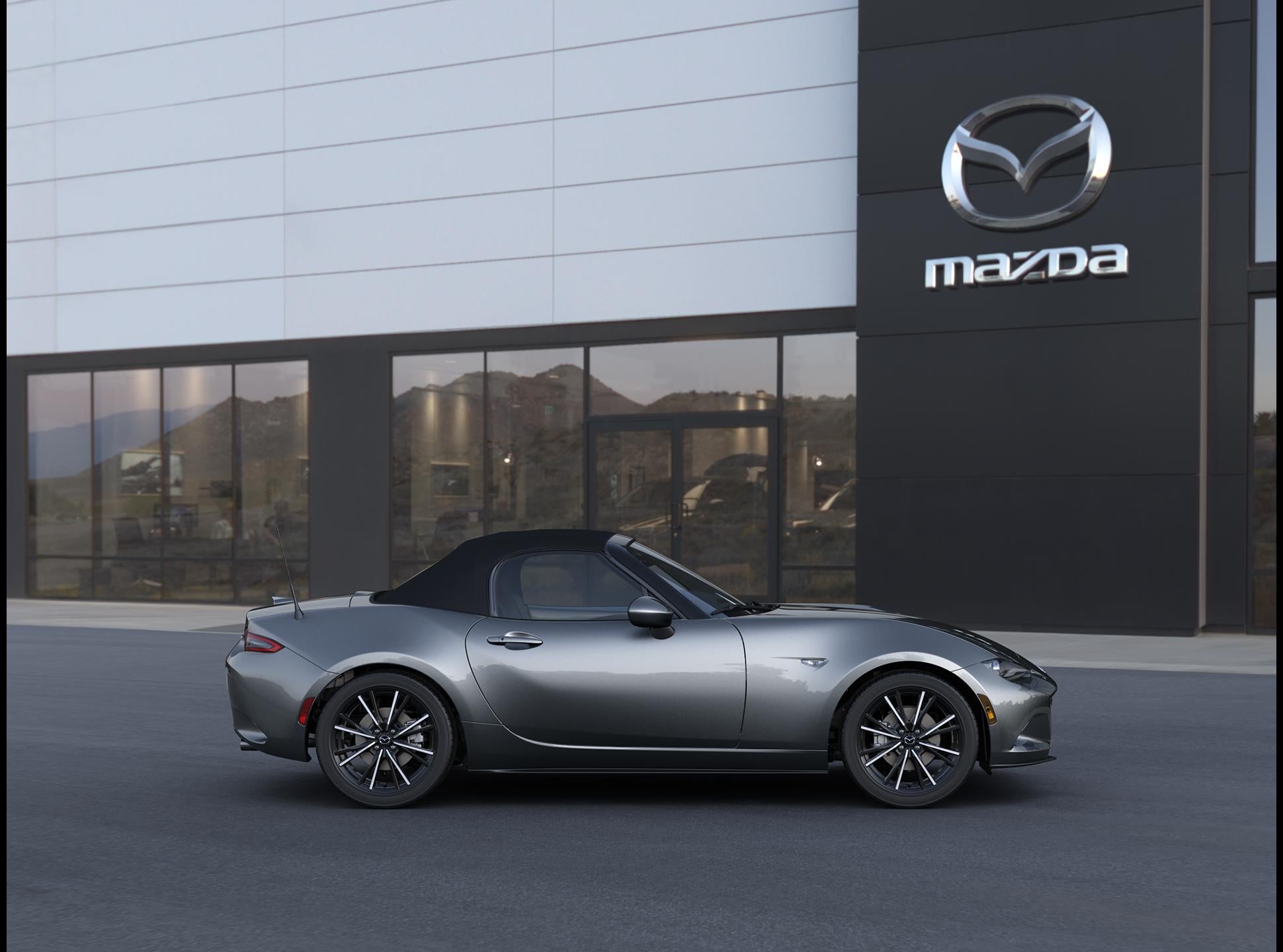 2026 Mazda Mazda MX-5 Miata Grand Touring Manual