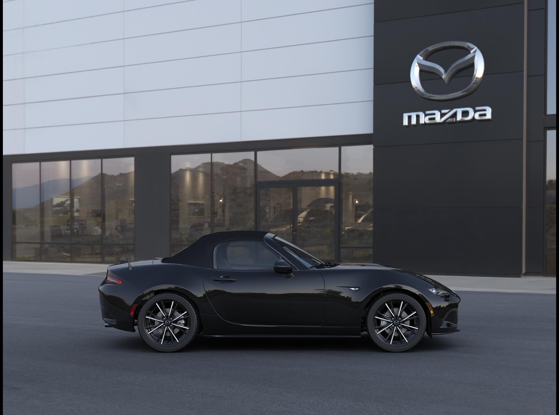2026 Mazda Mazda MX-5 Miata Grand Touring Manual