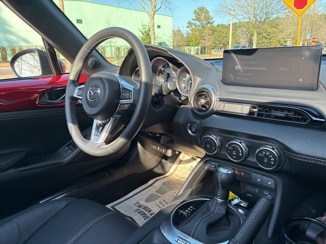 2025 Mazda Mazda MX-5 Miata RF Grand Touring
