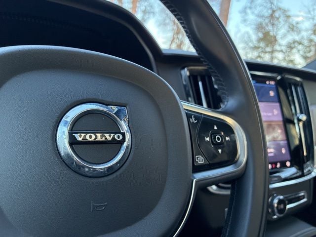 2022 Volvo S90 B6 Inscription