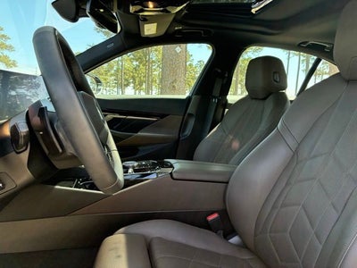 2024 BMW 5 Series 530i