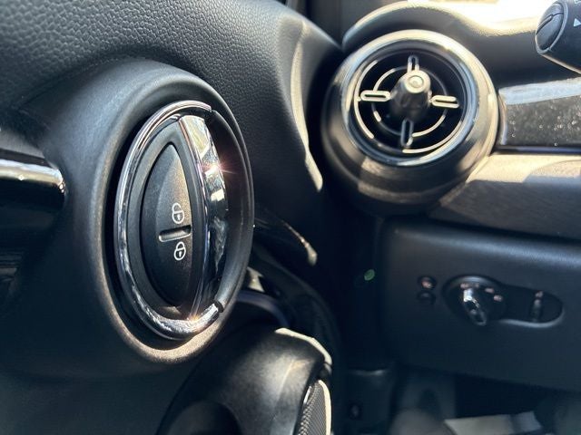 2023 MINI Cooper S Cooper S