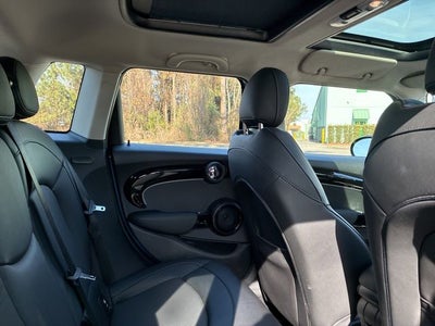 2022 MINI Cooper S Signature