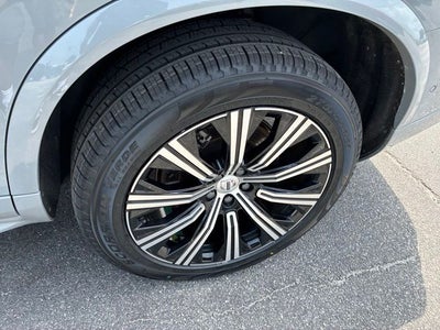 2025 Volvo XC90 B6 Plus 7-Seater