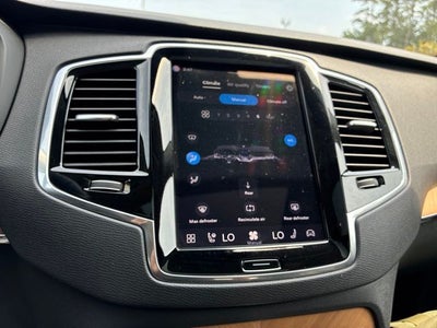 2025 Volvo XC90 B6 Plus 7-Seater