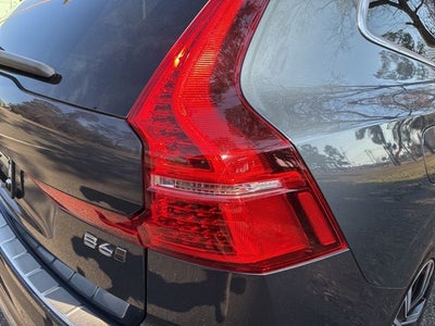 2022 Volvo XC60 B6 Inscription