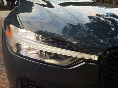 2023 Volvo XC60 B6 Ultimate Dark Theme
