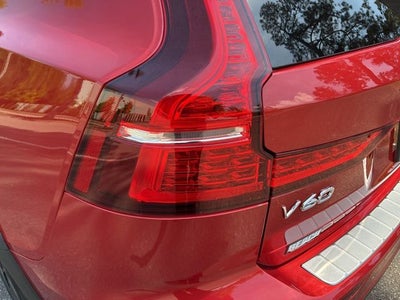 2020 Volvo V60 Cross Country T5