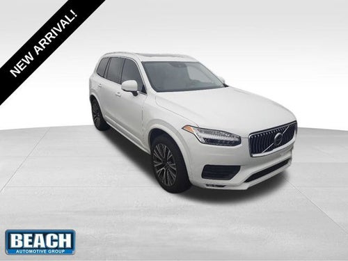 2022 Volvo XC90 T6 Momentum