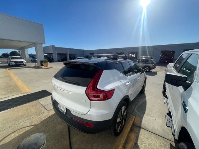 2024 Volvo XC40 Recharge Pure Electric Twin Plus