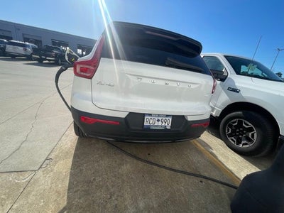 2024 Volvo XC40 Recharge Pure Electric Twin Plus