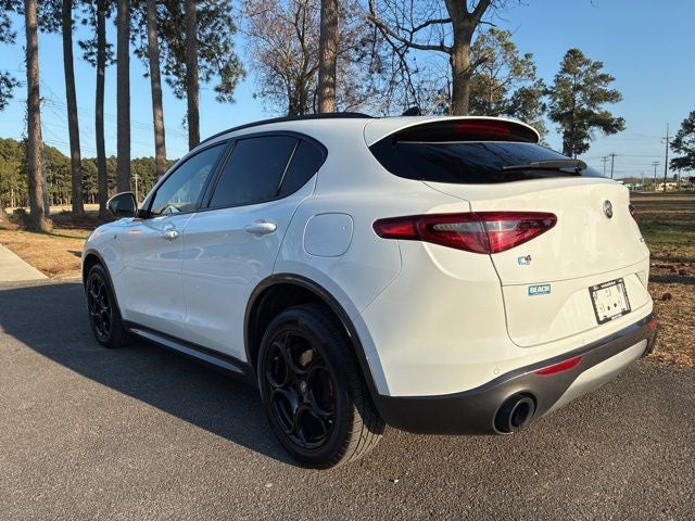 2022 Alfa Romeo Stelvio Ti