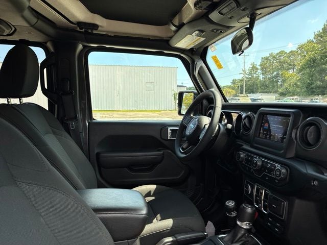 2023 Jeep Gladiator Willys