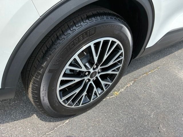 2025 Ford Escape Plug-In Hybrid Base