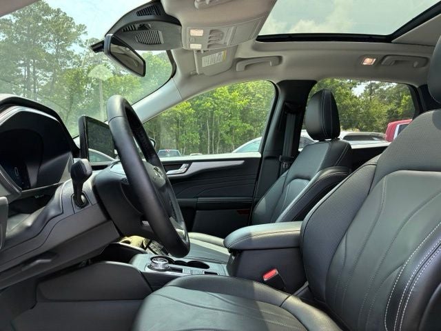 2025 Ford Escape Plug-In Hybrid Base