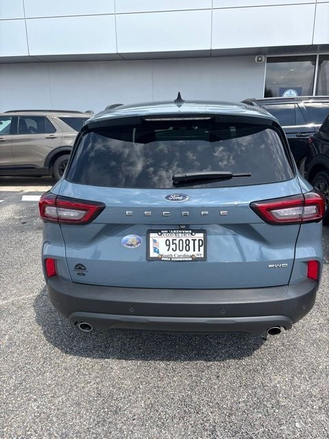 2025 Ford Escape ST-Line Select