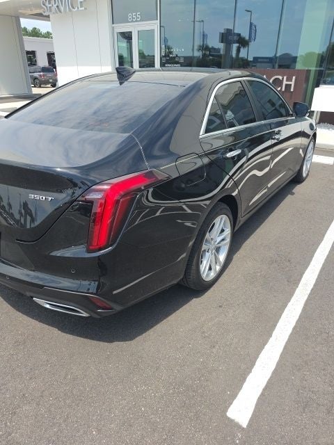 2025 Cadillac CT4 Luxury