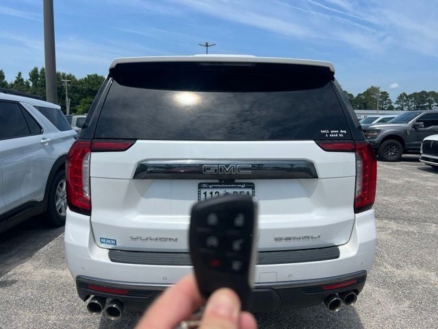 2023 GMC Yukon Denali Ultimate