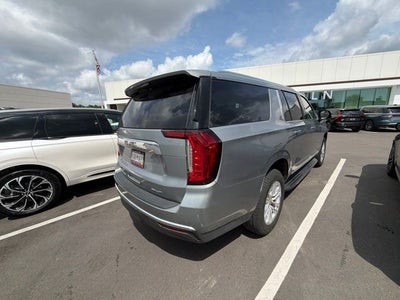 2024 GMC Yukon XL SLT