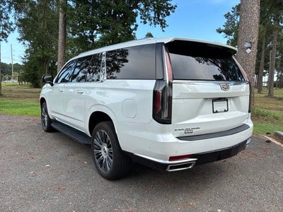 2022 Cadillac Escalade ESV Premium