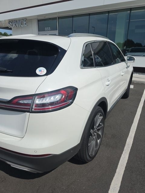 2022 Lincoln Nautilus Reserve