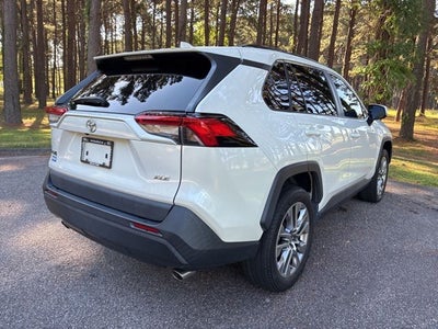 2022 Toyota RAV4 XLE Premium